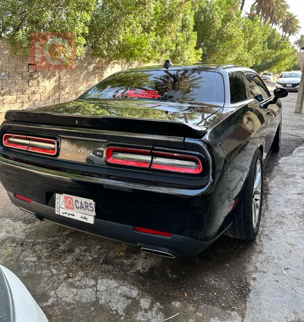 دۆج چالنجەر